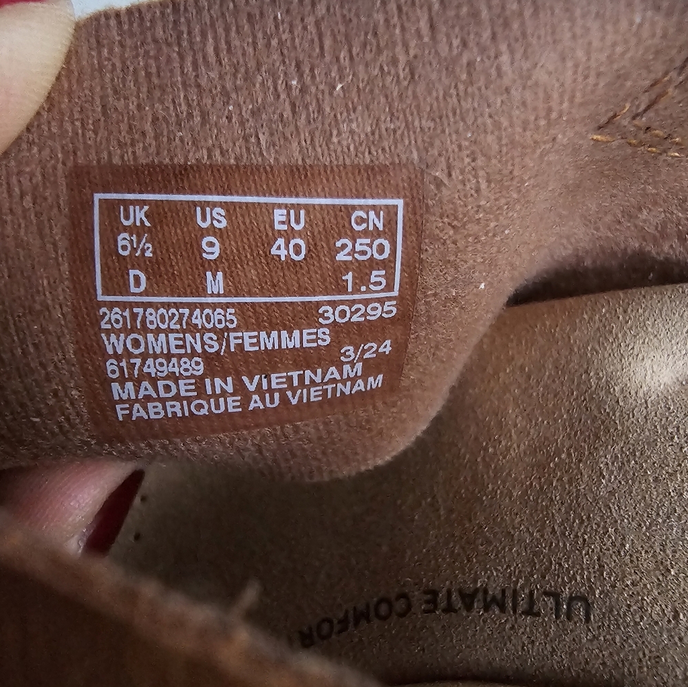 Women's Clarks, Giselle Ivy Sandal Tan/Brown Leather Leather Size 9M - Picture 4 of 6